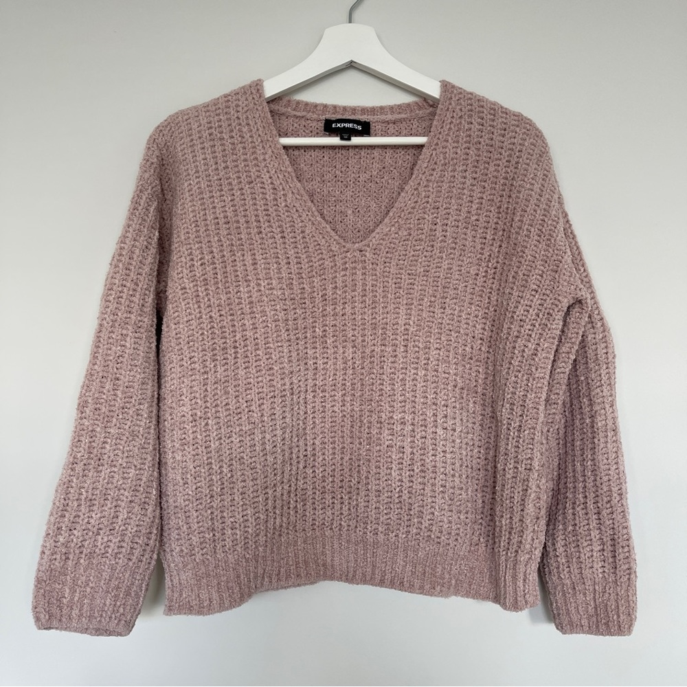 Express Rose Dusty Pink V Neck Long Sleeve Chenille Sweater in Size XSmall